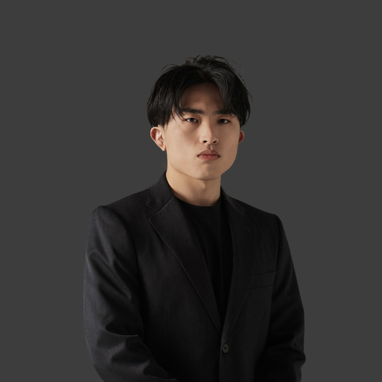 Clout代表取締役CEO・渡邉将慶のポートレート写真